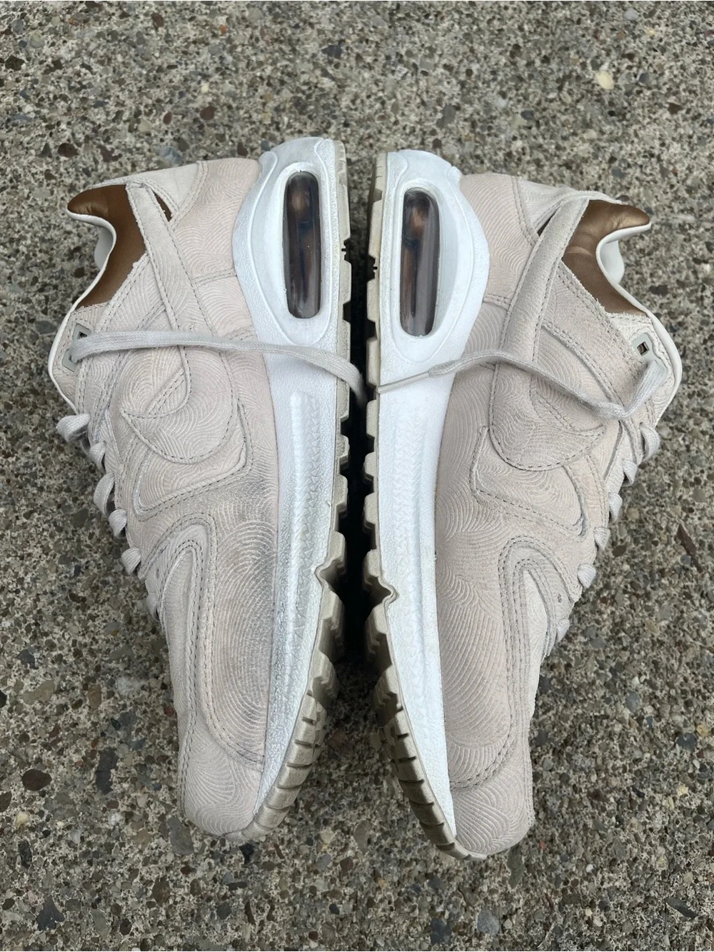 Nike Women’s Size 10 Light Gray and Beige Casual Sneakers